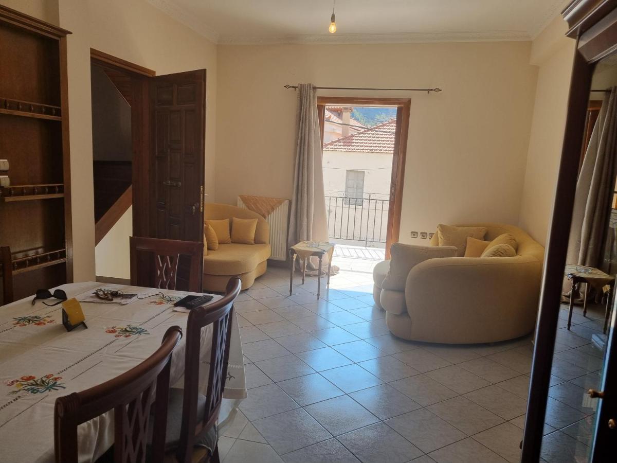 Apartment Theodoros Leonídion Esterno foto